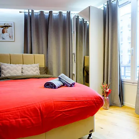 Apartment Elegance Parisienne *